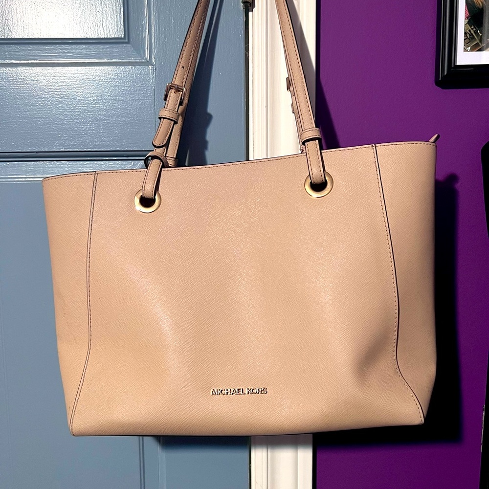 Michael Kors purse